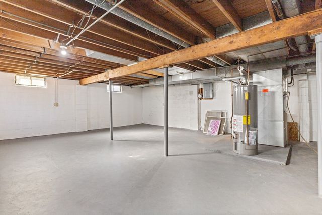 816 Illinois Avenue, Rockford, IL 61102