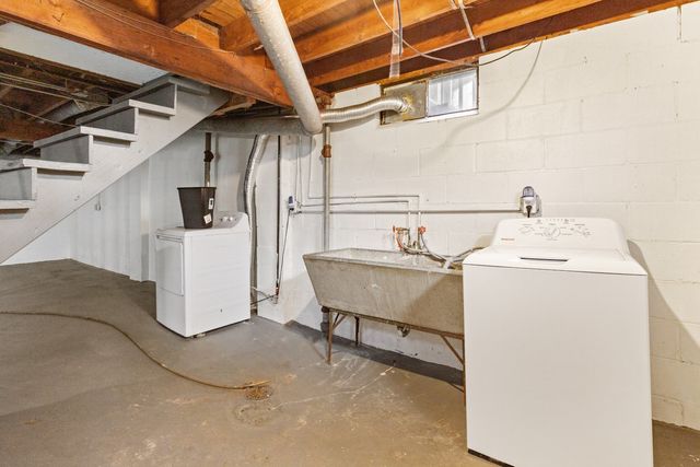 816 Illinois Avenue, Rockford, IL 61102