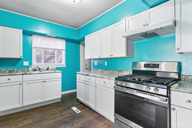 816 Illinois Avenue, Rockford, IL 61102