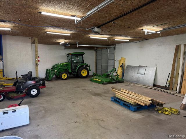 1246 House Road, Webberville, MI 48892