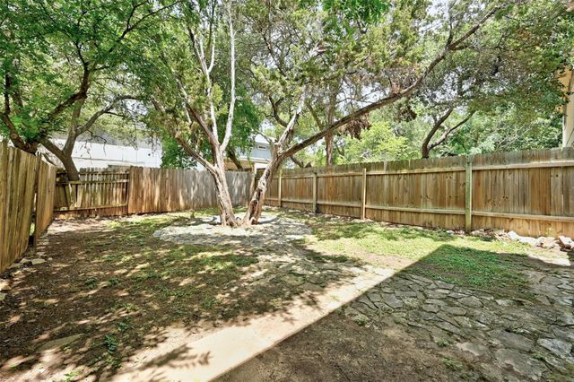 9602 Nightjar DR B, Austin, TX 78748