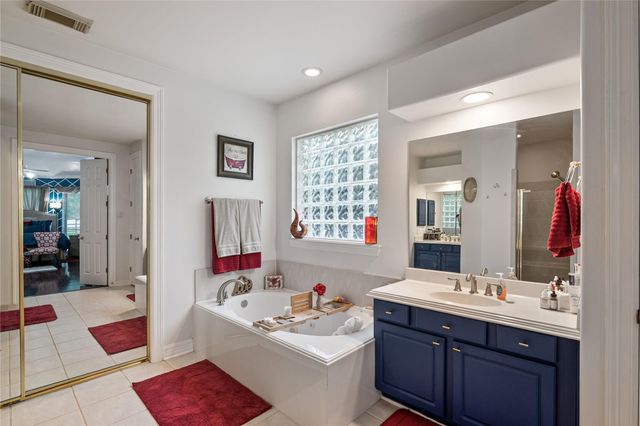 15019 Timbershire Court, Magnolia, TX 77355