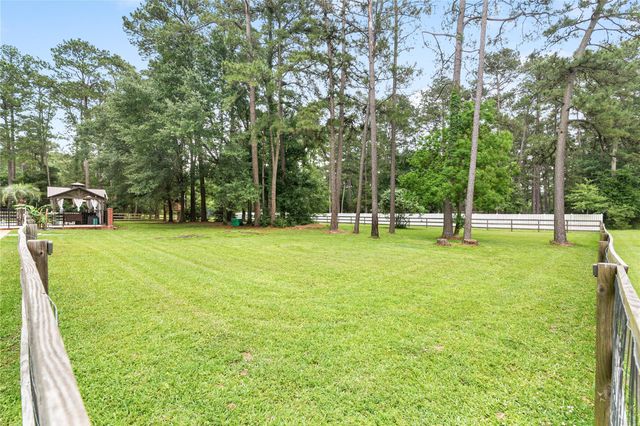 15019 Timbershire Court, Magnolia, TX 77355