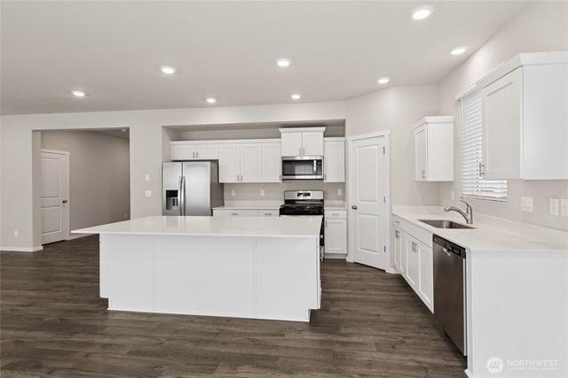 3942 Hyde Loop NE #138, Olympia, WA 98506