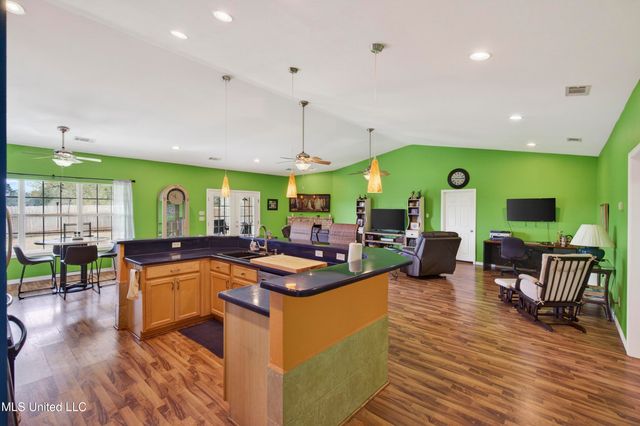 4716 Ashmore Ridge, Vancleave, MS 39565