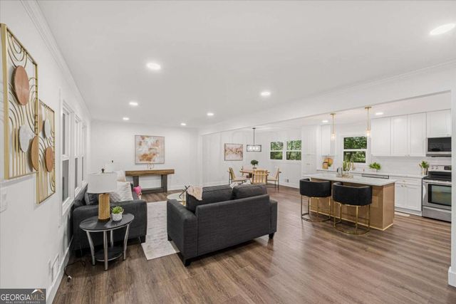3137 E Chapel Circle, Decatur, GA 30034