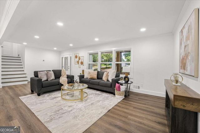 3137 E Chapel Circle, Decatur, GA 30034