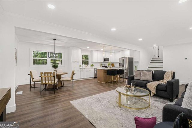 3137 E Chapel Circle, Decatur, GA 30034