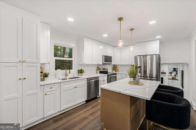 3137 E Chapel Circle, Decatur, GA 30034