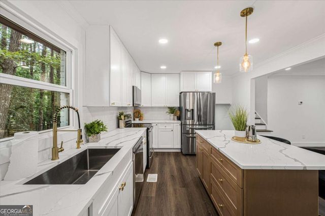 3137 E Chapel Circle, Decatur, GA 30034