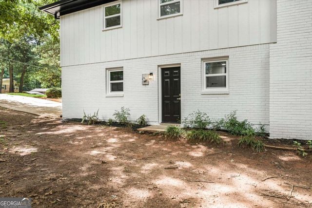 3137 E Chapel Circle, Decatur, GA 30034