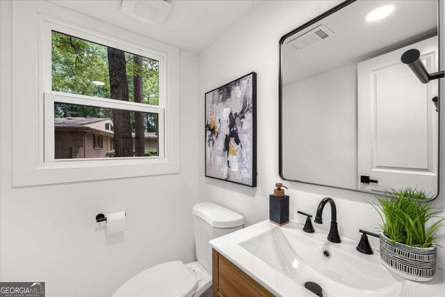 3137 E Chapel Circle, Decatur, GA 30034