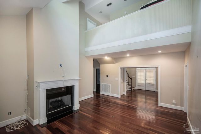 151 Mockingbird Ln, Atmore, AL 36502