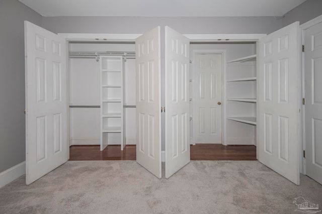 151 Mockingbird Ln, Atmore, AL 36502