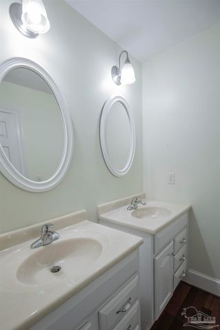 151 Mockingbird Ln, Atmore, AL 36502