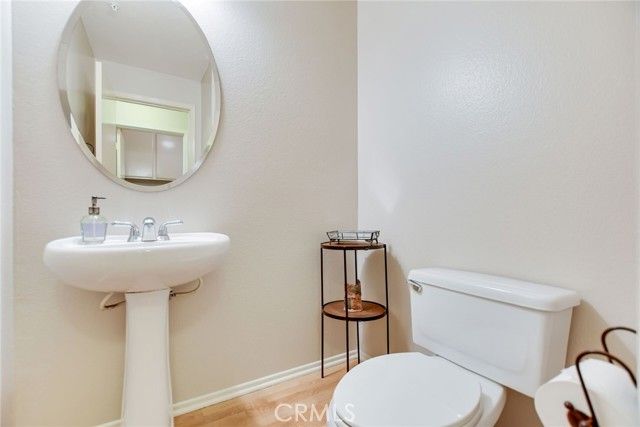 5744 Tamarisk Way, Fontana, CA 92336