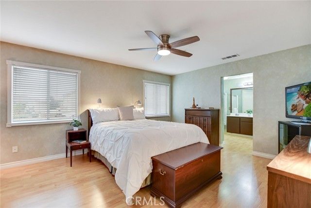 5744 Tamarisk Way, Fontana, CA 92336