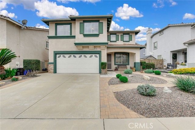 5744 Tamarisk Way, Fontana, CA 92336