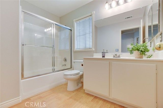 5744 Tamarisk Way, Fontana, CA 92336