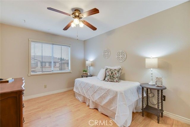 5744 Tamarisk Way, Fontana, CA 92336