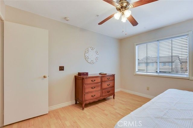 5744 Tamarisk Way, Fontana, CA 92336