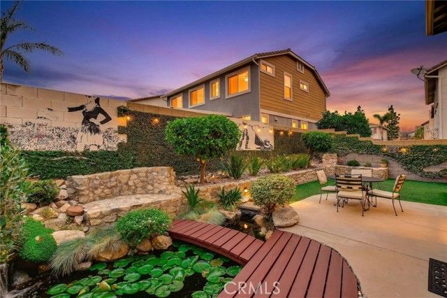 5744 Tamarisk Way, Fontana, CA 92336