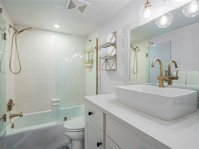 275 Date Palm Road 401, Vero Beach, FL 32963