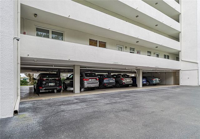 275 Date Palm Road 401, Vero Beach, FL 32963