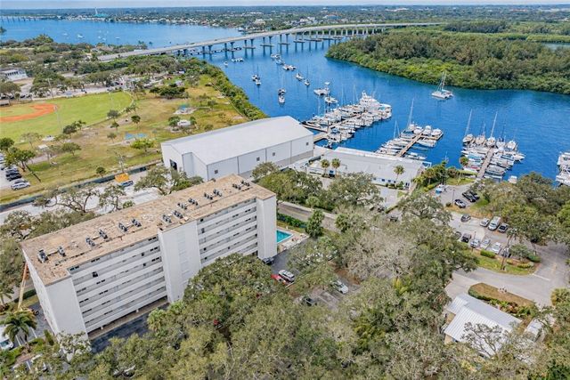 275 Date Palm Road 401, Vero Beach, FL 32963