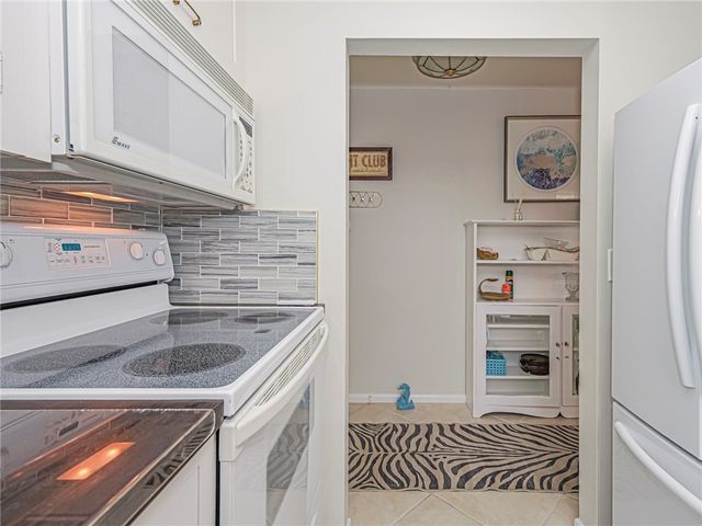 275 Date Palm Road 401, Vero Beach, FL 32963