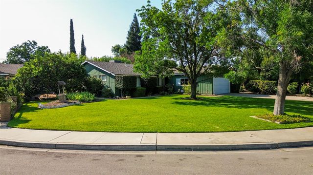 316 Tait Avenue, Sanger, CA 93657