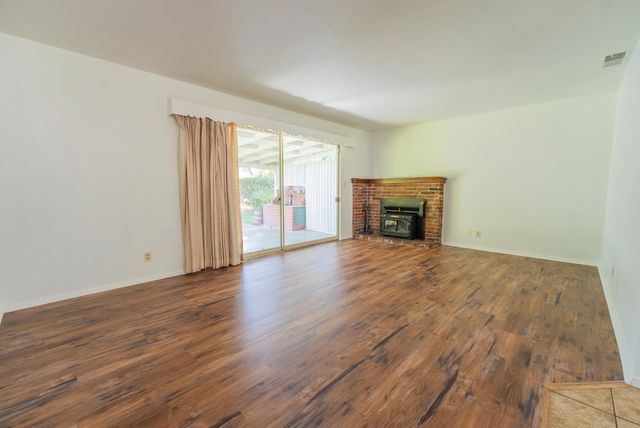 316 Tait Avenue, Sanger, CA 93657