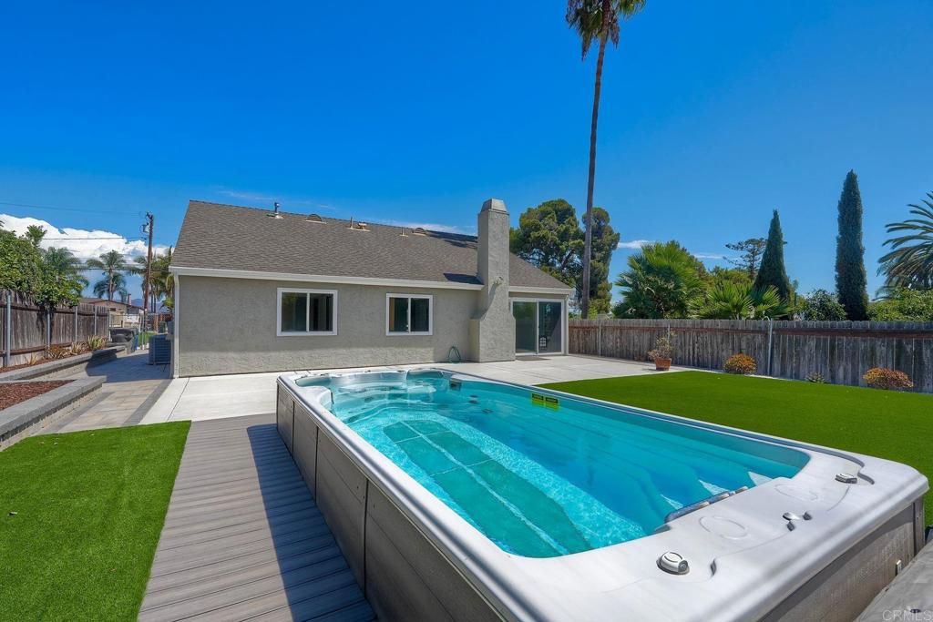 832 Grapevine Road, Vista, CA 92083 — photo 2