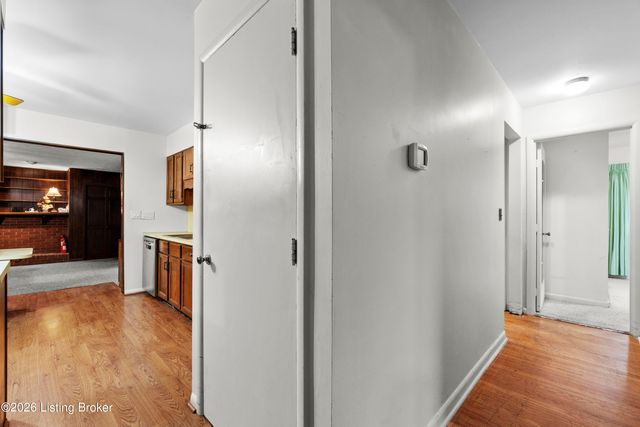 2818 Tyson Pl, Louisville, KY 40218