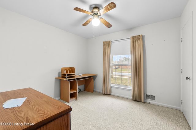 2818 Tyson Pl, Louisville, KY 40218