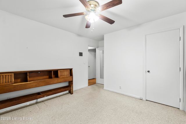 2818 Tyson Pl, Louisville, KY 40218