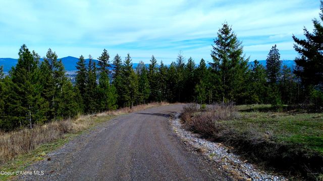 13476 W Margishward RD, Post Falls, ID 83854