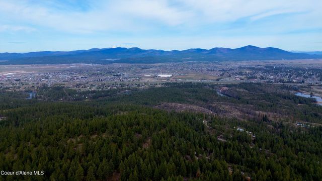 13476 W Margishward RD, Post Falls, ID 83854