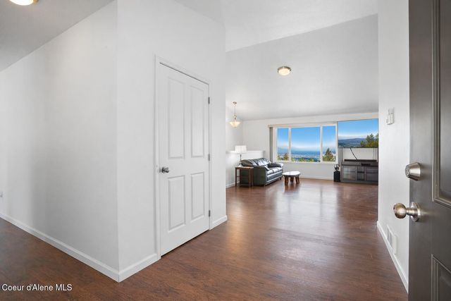 13476 W Margishward RD, Post Falls, ID 83854