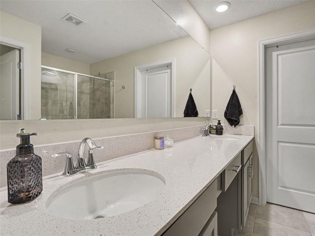 4469 BLUFF OAK LOOP, Kissimmee, FL 34746