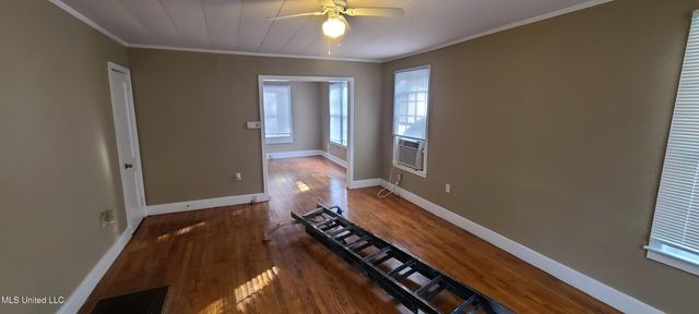 327 Decelle Street, B, Jackson, MS 39216