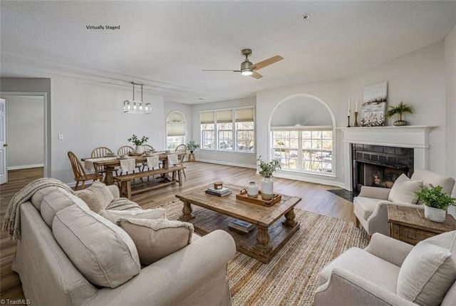 221 Ivy Glen Court, Winston-salem, NC 27127