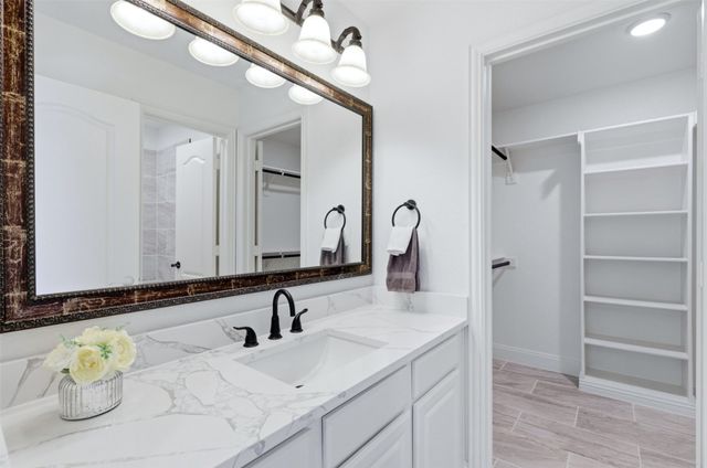 906 Oak Street, Mckinney, TX 75069