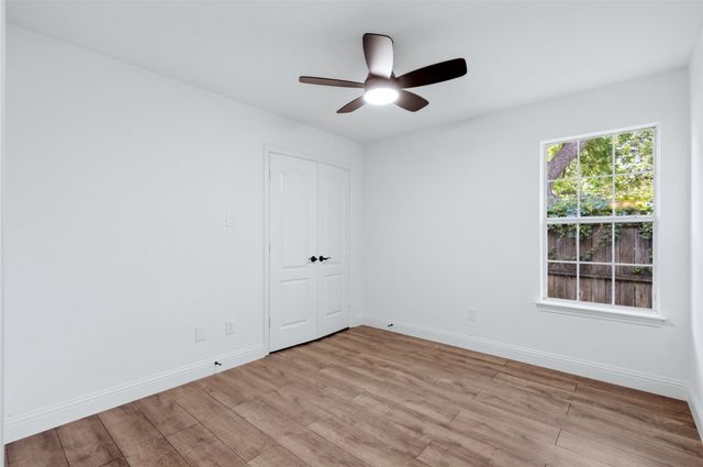 906 Oak Street, Mckinney, TX 75069