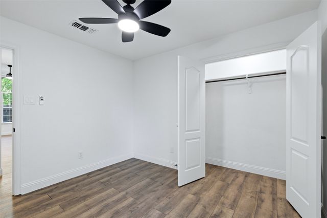 906 Oak Street, Mckinney, TX 75069