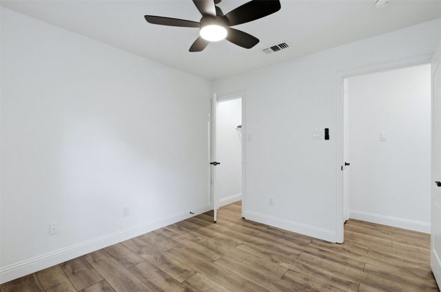 906 Oak Street, Mckinney, TX 75069