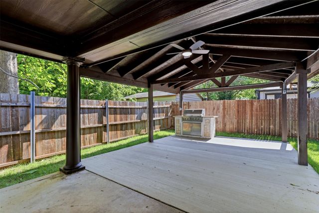 906 Oak Street, Mckinney, TX 75069