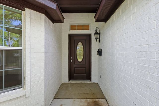 906 Oak Street, Mckinney, TX 75069