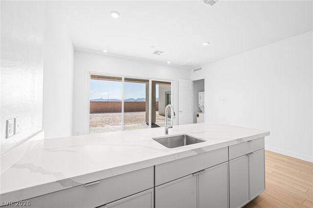 10052 Decano Ridge Street, Las Vegas, NV 89141