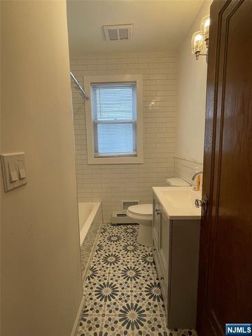 134 Highland Avenue 1, Midland Park, NJ 07432